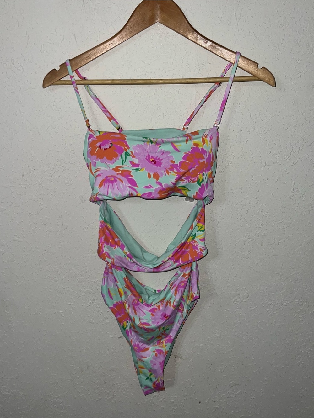 Tinibikini vibrant floral multi cut-out monokini one-piece swimsuit Size Large.